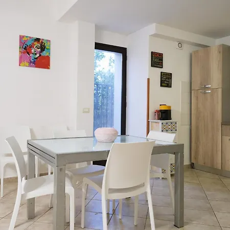 Donna Mimma Villa Santa Flavia Buitenkant foto